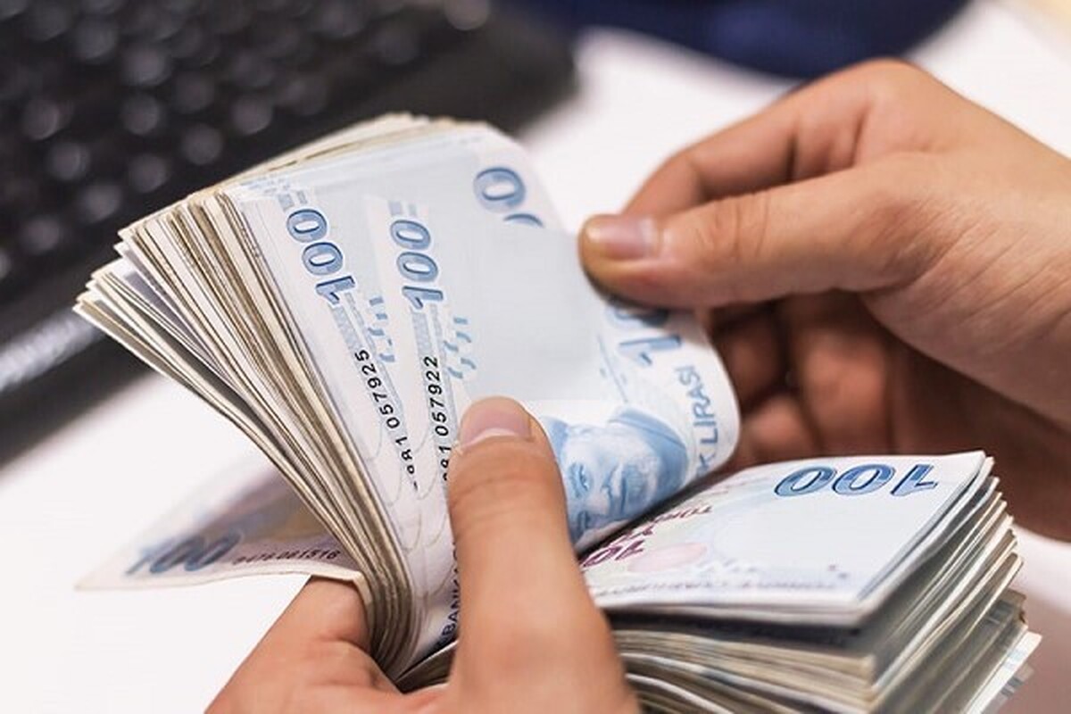 حقوق جدید معلمان در سال ۱۴۰۴ چقدر است؟ | جزئیات کامل افزایش حقوق