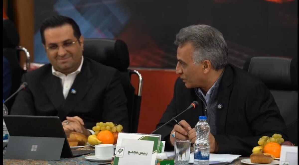 قدردانی مدیرعامل «وکغدیر» از کارگران و مدیرعامل مجتمع فولاد غدیر نی‌ریز