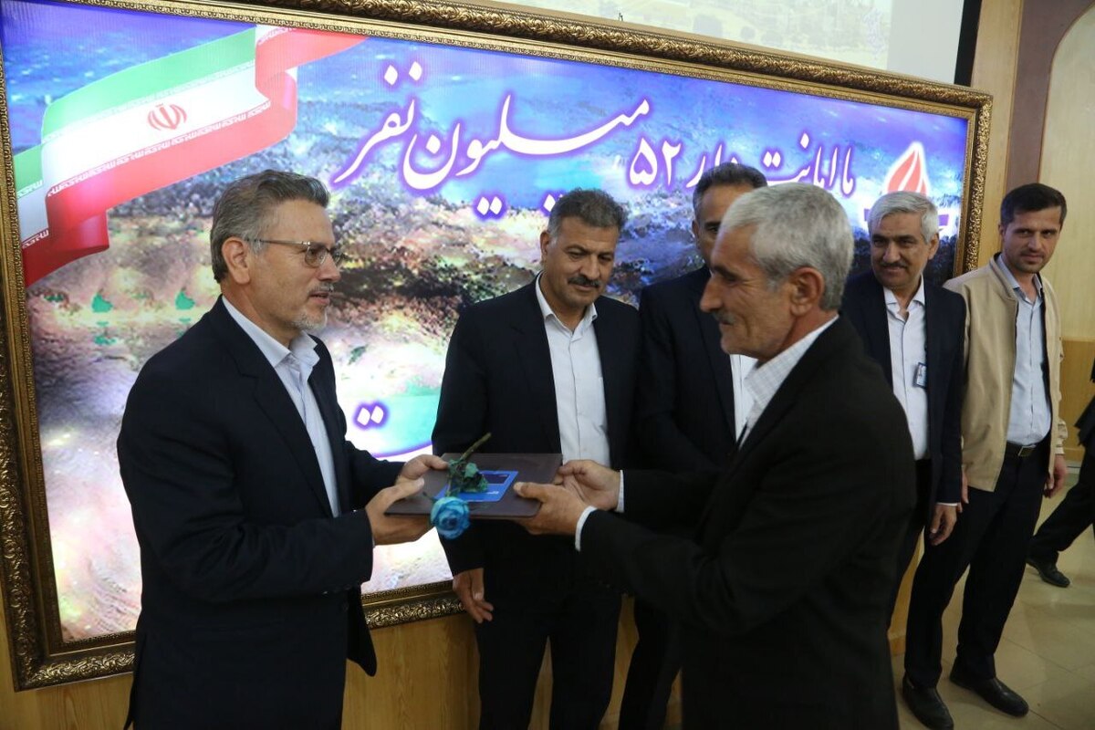 گزارش تصویری / مراسم تجلیل بازنشستگان سال ۱۴۰۳ مجتمع پتروشیمی خراسان