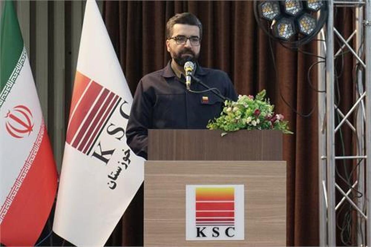 تجلیل از معلمان و اساتید مرکز آموزش عالی و هنرستان فنی شهدای فولاد و کادر آموزشی مدارس امام حسین فولاد خوزستان