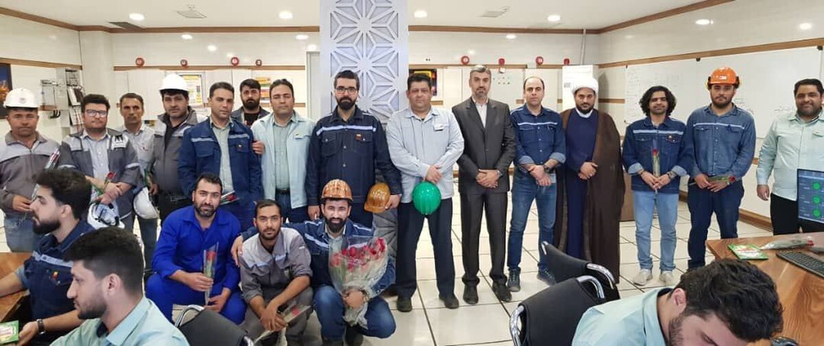 دیدار معاون منابع انسانی و امور اجتماعی با کارکنان بخشهای تولیدی شرکت فولاد خوزستان